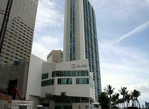 1st image of 325 Biscayne Blvd #3516