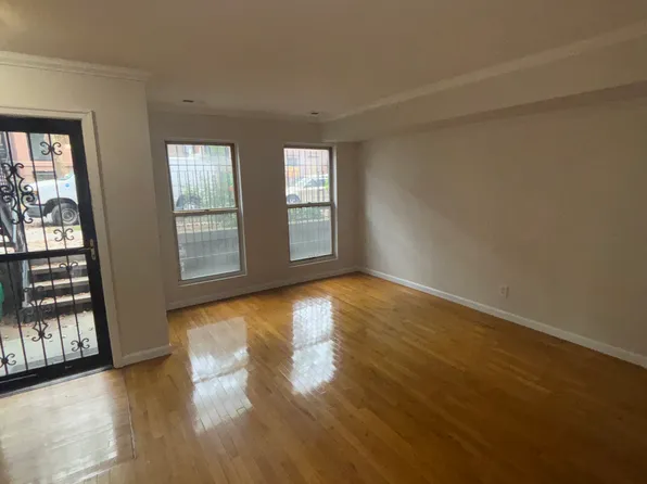 319 Grand Avenue image 1 of 21
