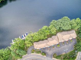 17 River Front Dr UNIT 5, Manchester, NH 03102