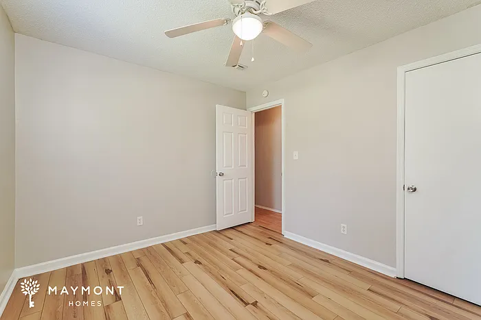 3806 Beacon Dr — Photo 12