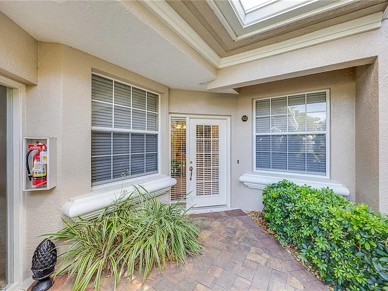 3955 Deer Crossing Ct #103 — Photo 5