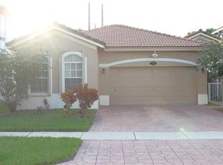 10670 Old Hammock Way, Wellington, FL 33414