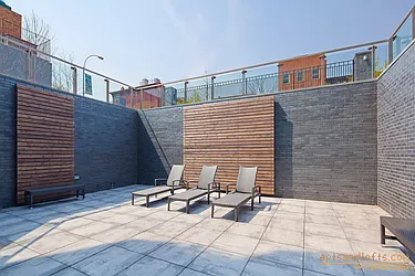 Rented by aptsandlofts.com