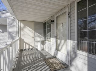 86 Mountain Ct, Bedminster, NJ 07921