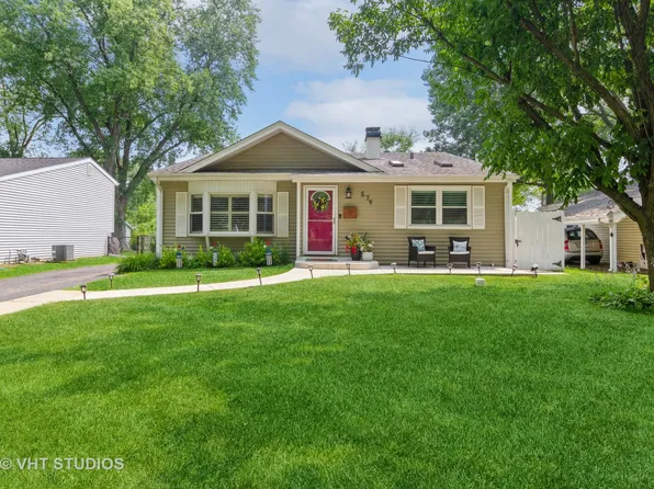 579 Lowden Ave, Glen Ellyn, IL 60137