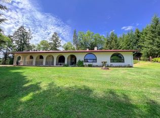 250 Mountain Dr, Roseburg, OR 97471