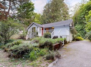 5924 Old West Saanich Rd, Saanich, BC V9E 2H1