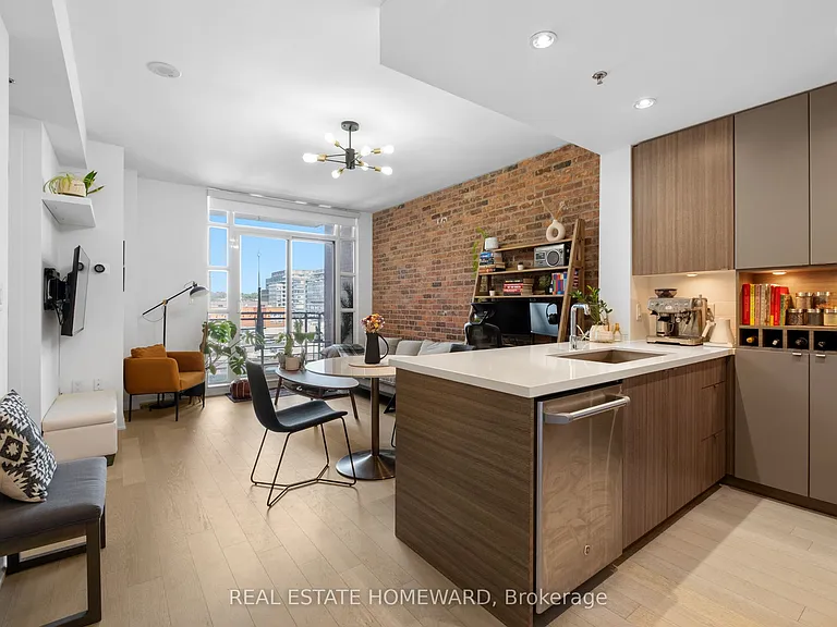 88 Colgate Ave N #501 — Photo 6