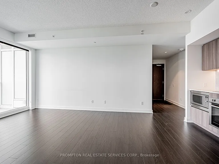 19 Bathurst St #3803 — Photo 9