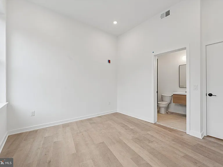 1500 Frankford Ave #302 — Photo 8