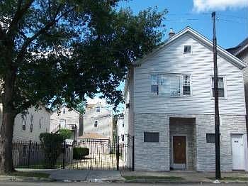 1st image of 1846 N California Ave