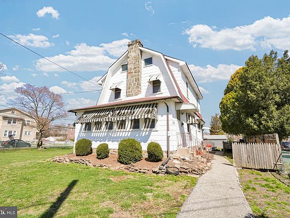 2nd image of 205 Primos Ave