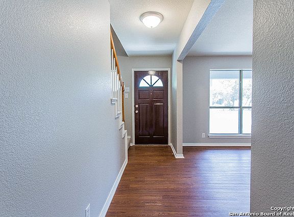 2nd image of 26627 Virgo Ln