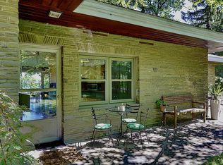 20 Rodgers Ln, Dallas, PA 18612