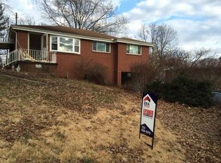 75 Observatory St, Manor, PA 15665