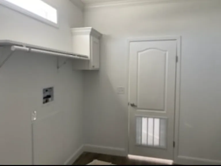 424 Old Jones Rd — Photo 14