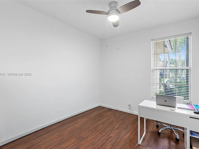 1714 Victoria Pointe Cir — Photo 28