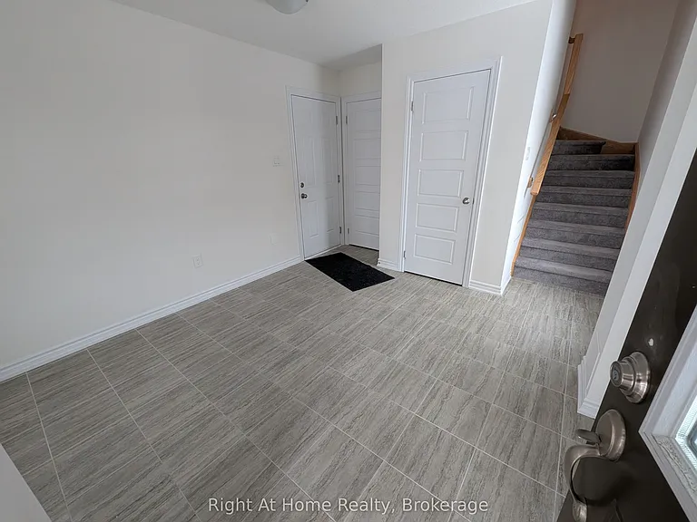 17 Roseberry Ln — Photo 8