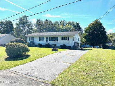 2005 Piney Point Road, Troy, NY, 12180
