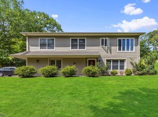 1245 High Mountain Rd, North Haledon, NJ 07508