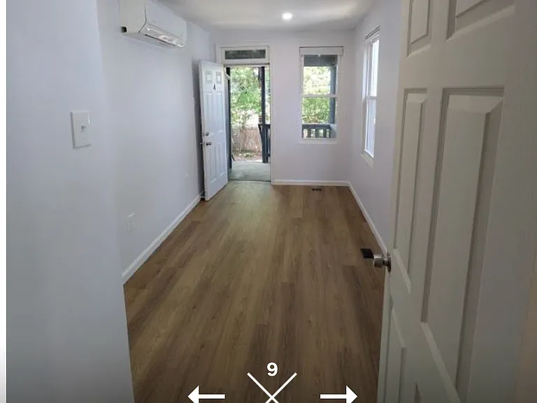 1428 A St SE #4 — Photo 9