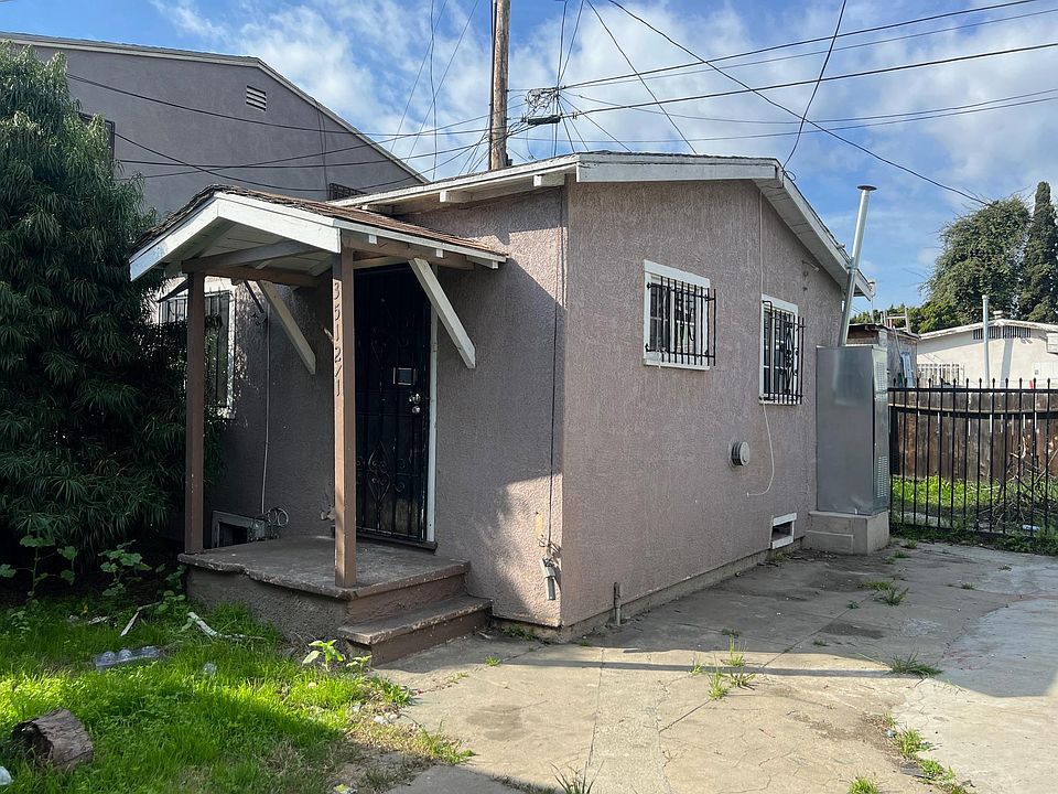 1st image of 351 W 66th St
