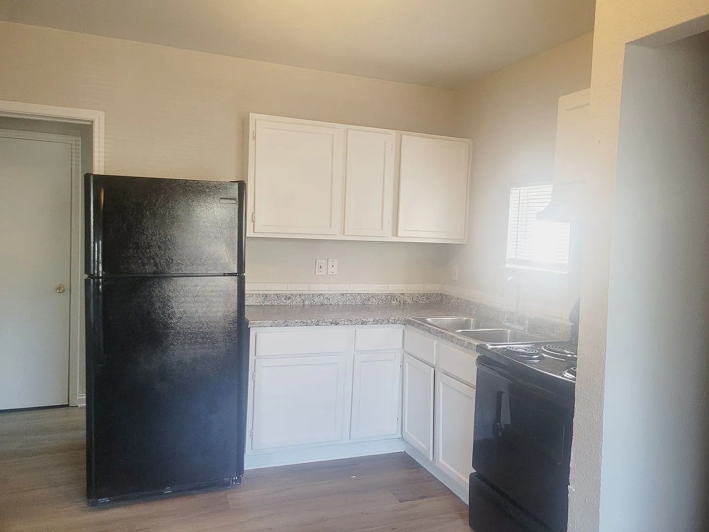 Awesome 1 bedroom | 1 bath Casita- minutes to downtown San Antonio! — Photo 3