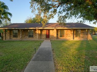 121 Edgewater Cir, San Benito, TX 78586