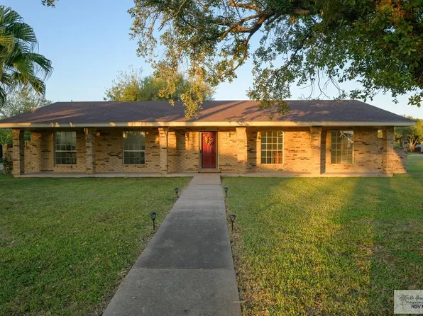 121 Edgewater Cir, San Benito, TX 78586