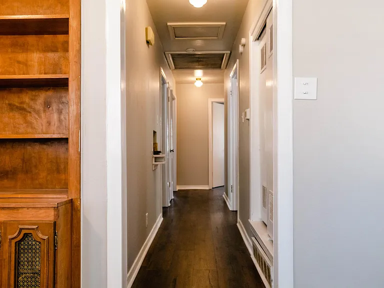 1510 Juanita Dr — Photo 13