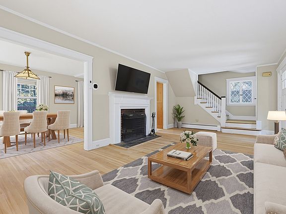 2nd image of 76 Brantwood Rd