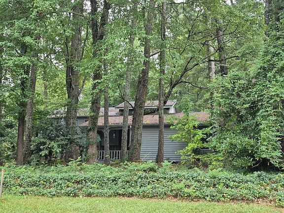 2nd image of 6717 Live Oak Ln