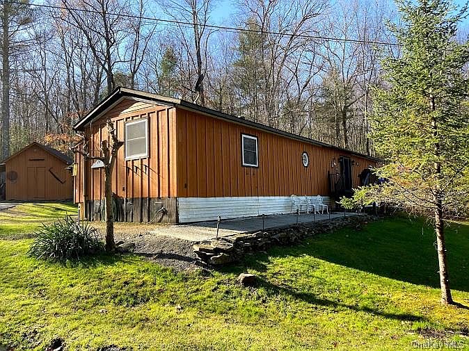 1st image of 24 Len Stephenson Dr