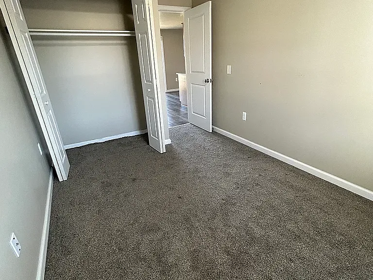 Richmond Stoecker Lane — Photo 9