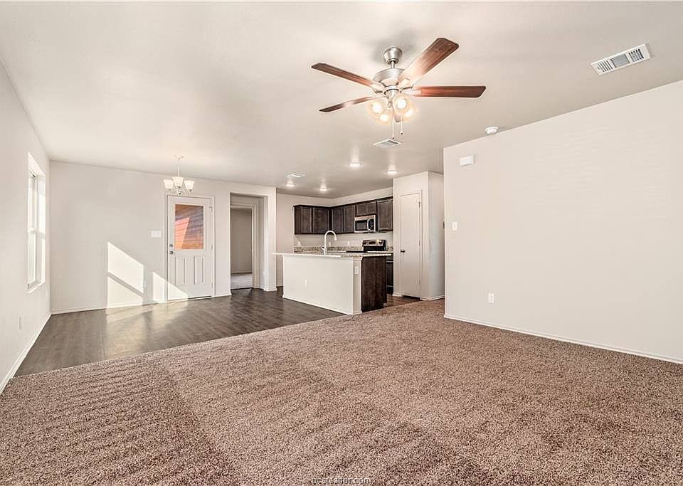 1st image of 909 Northcrest Dr