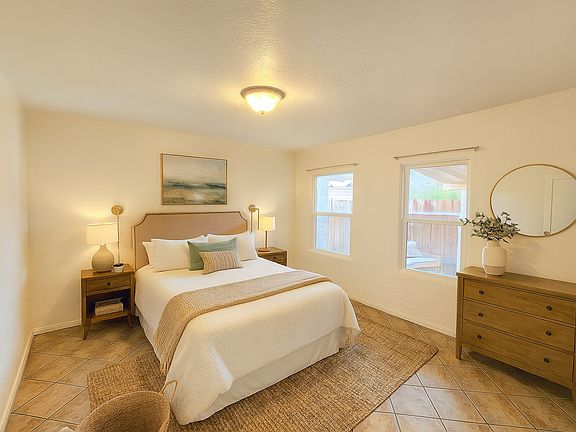 3rd image of 2274 Kearney Ave #4