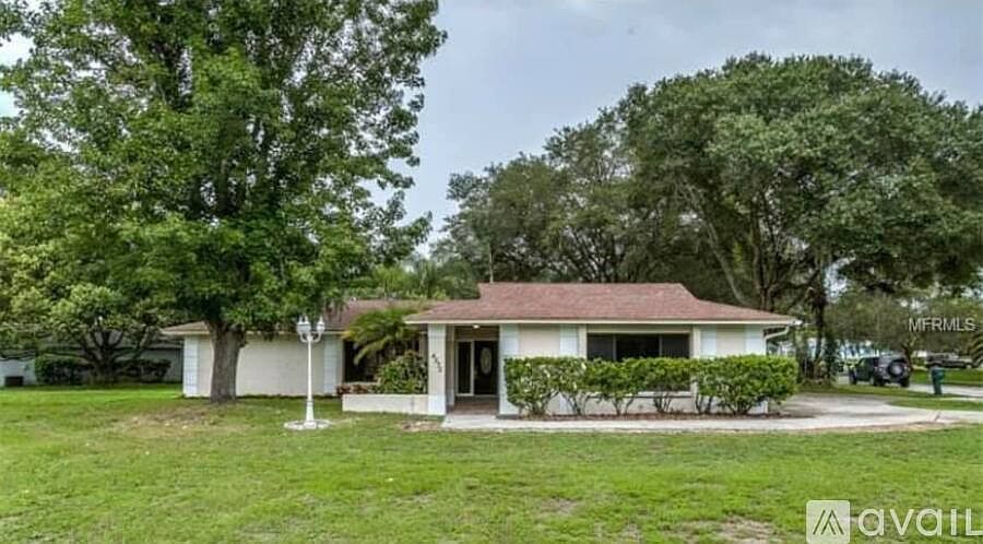 1st image of 4535 Parkway Blvd