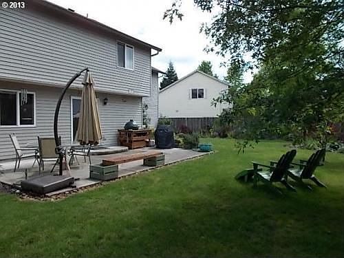 4th image of 203 NE 18th Ave
