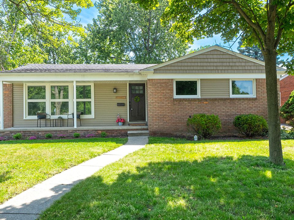 1st image of 3030 Glenview Ave
