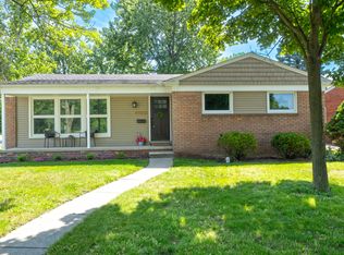 3030 Glenview Ave, Royal Oak, MI 48073