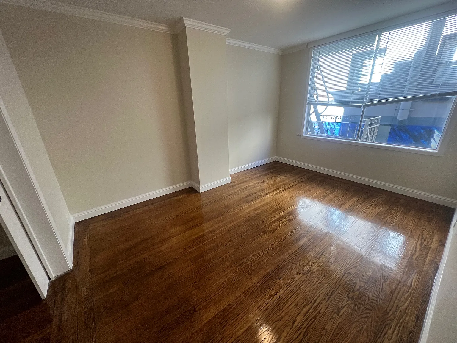 1 bed, $2,300 — Photo 3