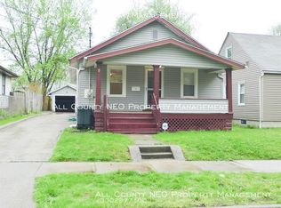 1202 Arnold Ave, Akron, OH 44305
