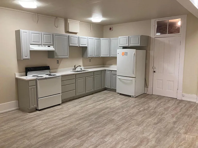 Large Kitchen