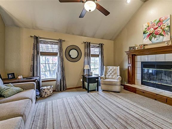 2nd image of 5013 NW Ansonia Ct