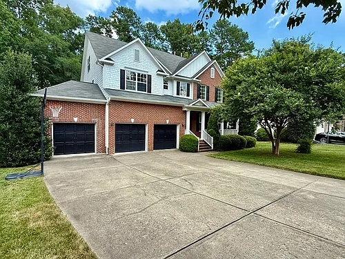410 Harkness Cir Photo 1