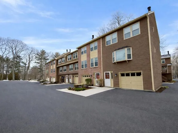 128 Heritage Dr Unit 128, Tewksbury, MA 01876