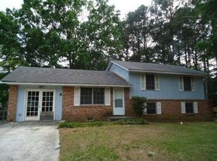 69 Jonathan Rd, Riverdale, GA 30274