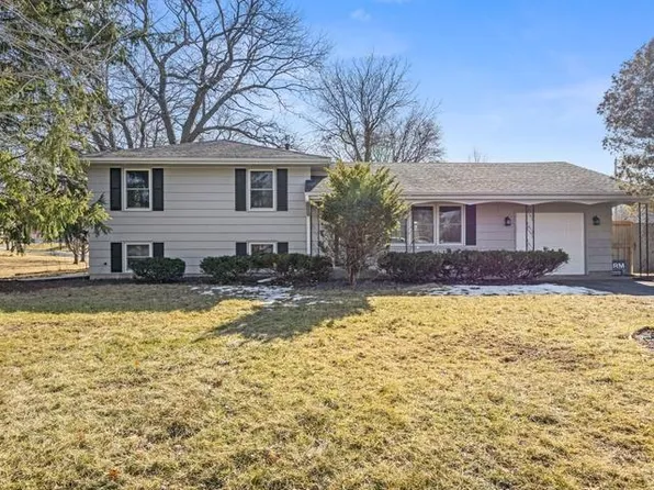 9173 Toledo Rd, Bloomington, MN 55437