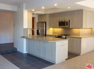 10627 Ashton Ave APT 201, Los Angeles, CA 90024