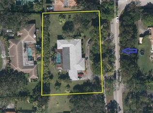 11850 SW 67th Ave, Pinecrest, FL 33156